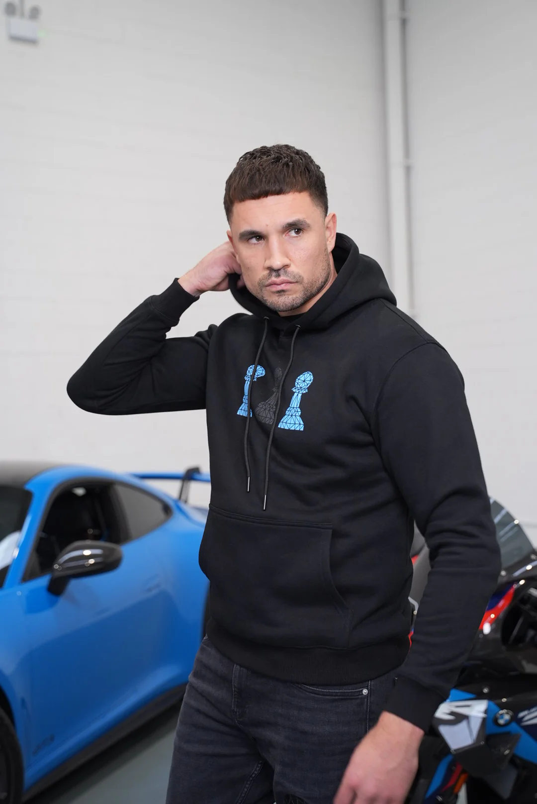 Men's Amico Tri Pawn blue black blue pawn Hoodie - Image 3